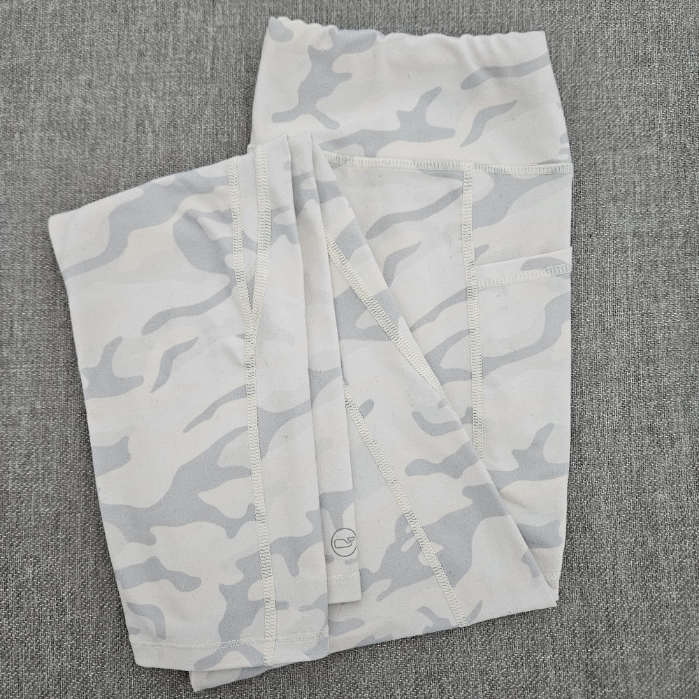 Vineyard Vines Girls Camouflage Leggings Size XL (16)